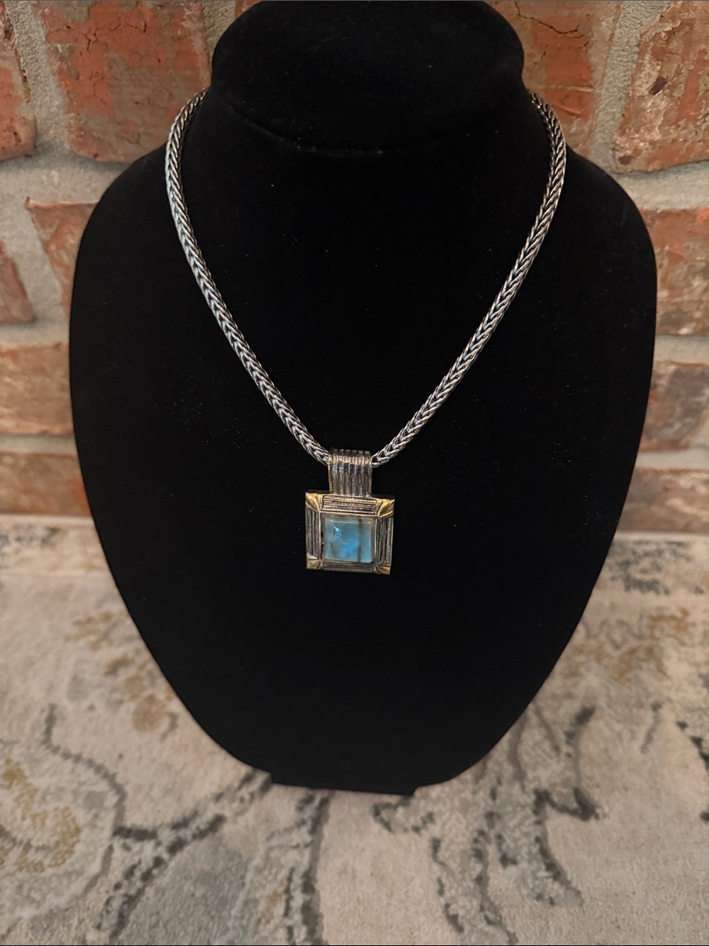 Silver Tone Braided Necklace Turquoise Stone Pendant Magnetic Clasp